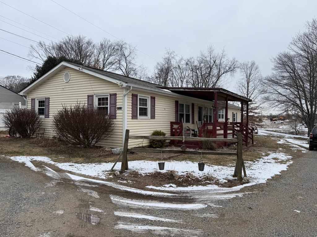 Photo of 20319 Wood Howell Road, Bristol, VA 24202 (MLS # 104709)
