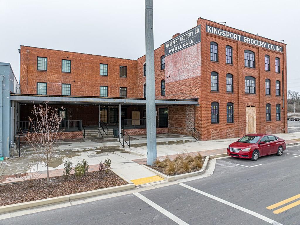 Photo of 453700 E. Main St, Kingsport, TN 37660 (MLS # 104748)