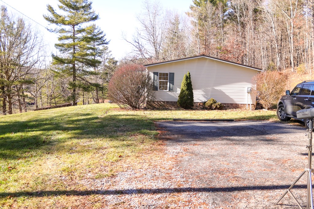 Wytheville, Virginia 24382, United States, 4 Bedrooms Bedrooms, ,2 BathroomsBathrooms,Residential,Active,13062