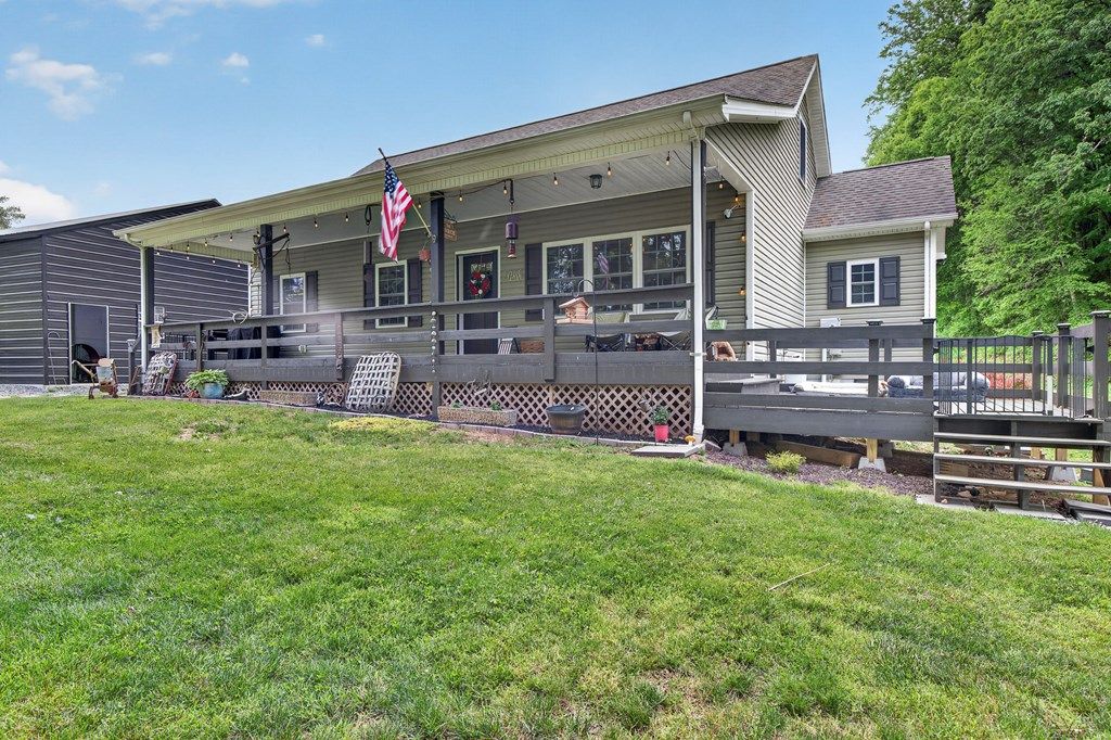 Photo of 33244 Widener Valley, Damascus, VA 24236 (MLS # 110276)