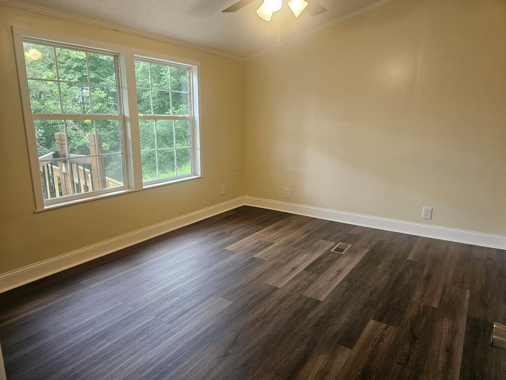 Photo of 1220 Farmer Street, Richlands, VA 24641 (MLS # 111721)