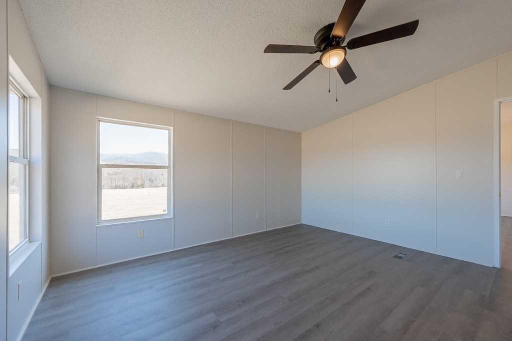 Barren Springs, Virginia 24313, United States, 3 Bedrooms Bedrooms, ,2 BathroomsBathrooms,Residential,Active,76553