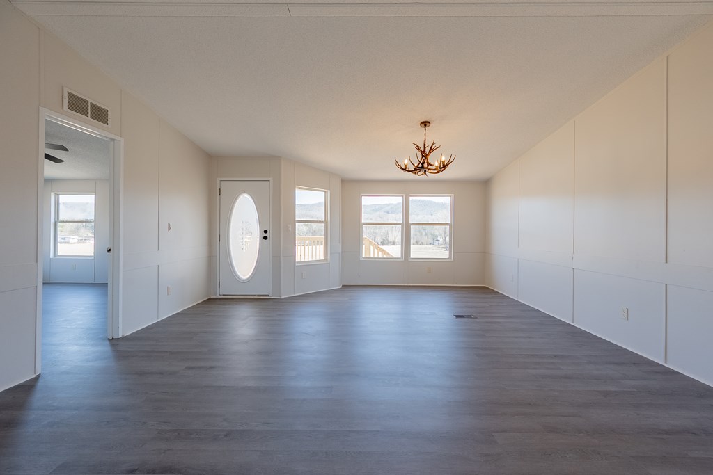 Barren Springs, Virginia 24313, United States, 3 Bedrooms Bedrooms, ,2 BathroomsBathrooms,Residential,Active,76553