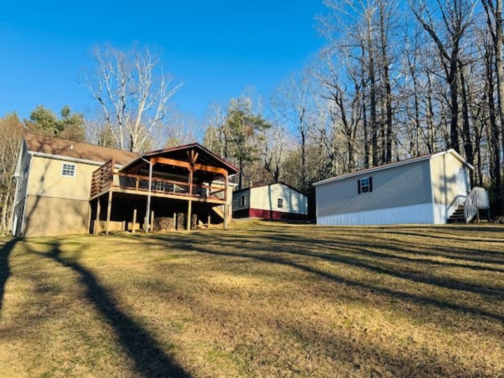 Photo of 167 Laurel Dr, Fancy Gap, VA 24328 (MLS # 104634)