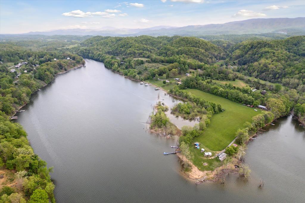 Abingdon, Virginia 24211, United States, 4 Bedrooms Bedrooms, ,3 BathroomsBathrooms,Residential,Active,108818