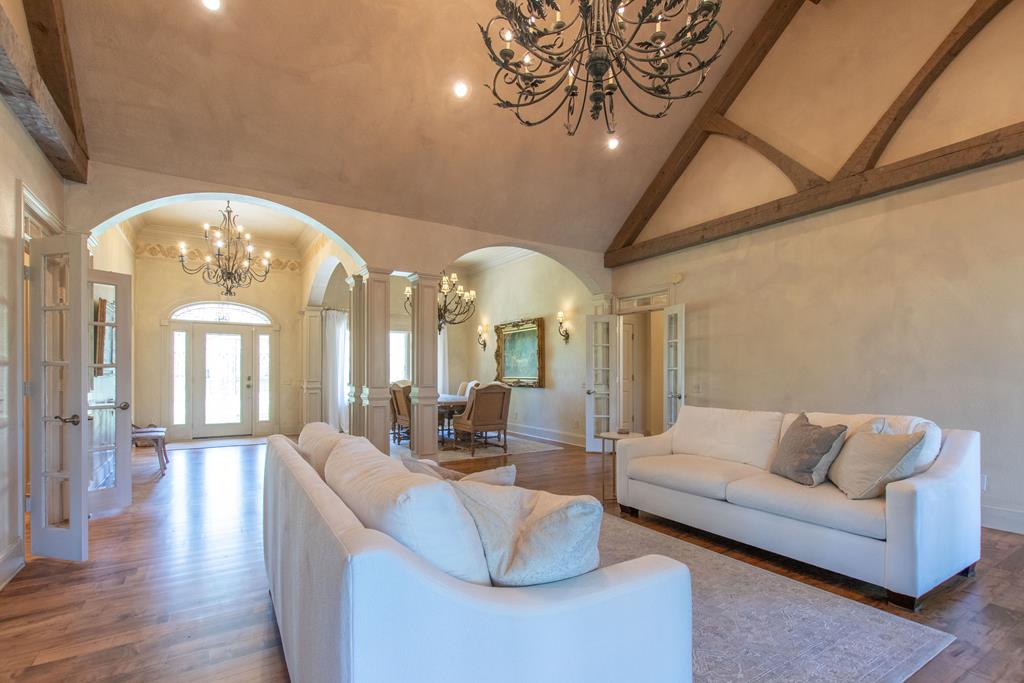 Abingdon, Virginia 24211, United States, 4 Bedrooms Bedrooms, ,3 BathroomsBathrooms,Residential,Active,108818