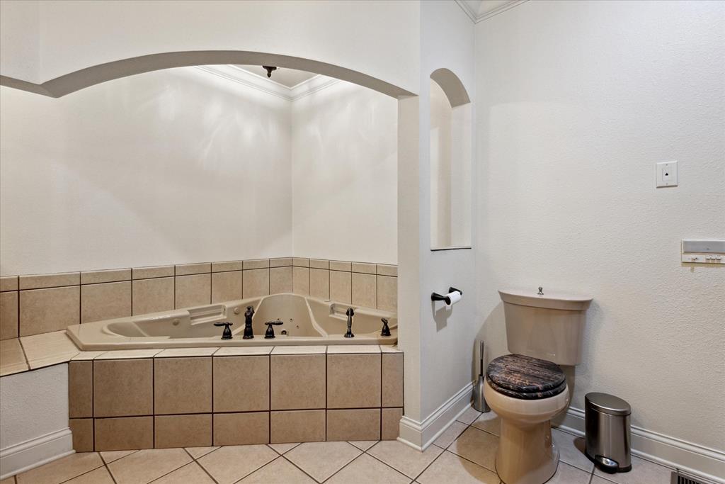 Abingdon, Virginia 24211, United States, 4 Bedrooms Bedrooms, ,3 BathroomsBathrooms,Residential,Active,108818