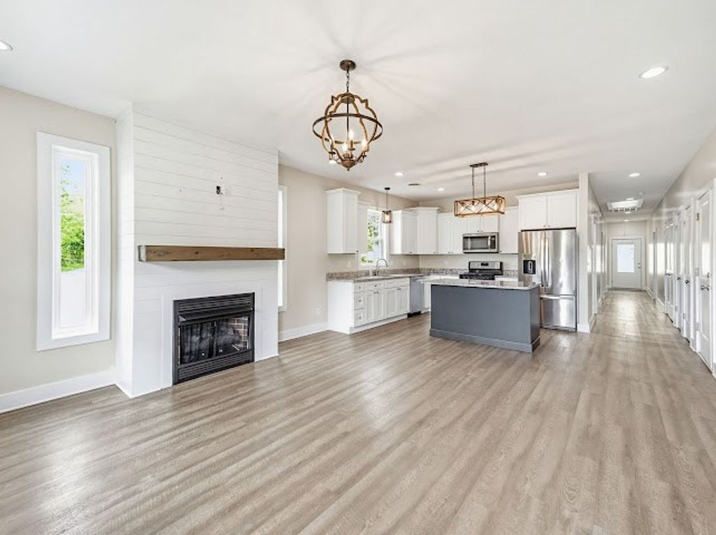 Photo of 96 Village Court, Lebanon, VA 24266 (MLS # 109709)