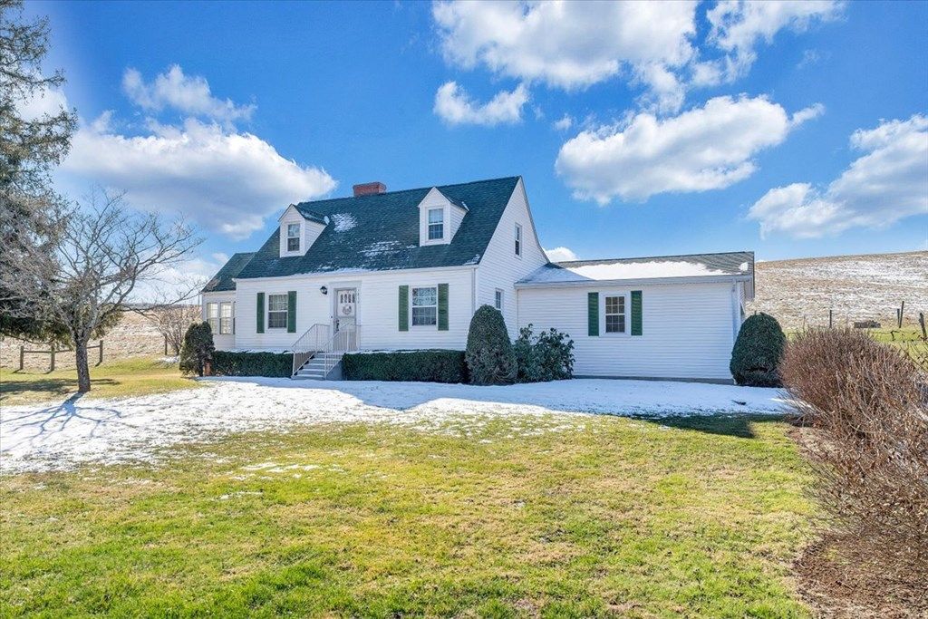 Photo of 1859 Fort Chiswell Road, Max Meadows, VA 24360 (MLS # 104541)
