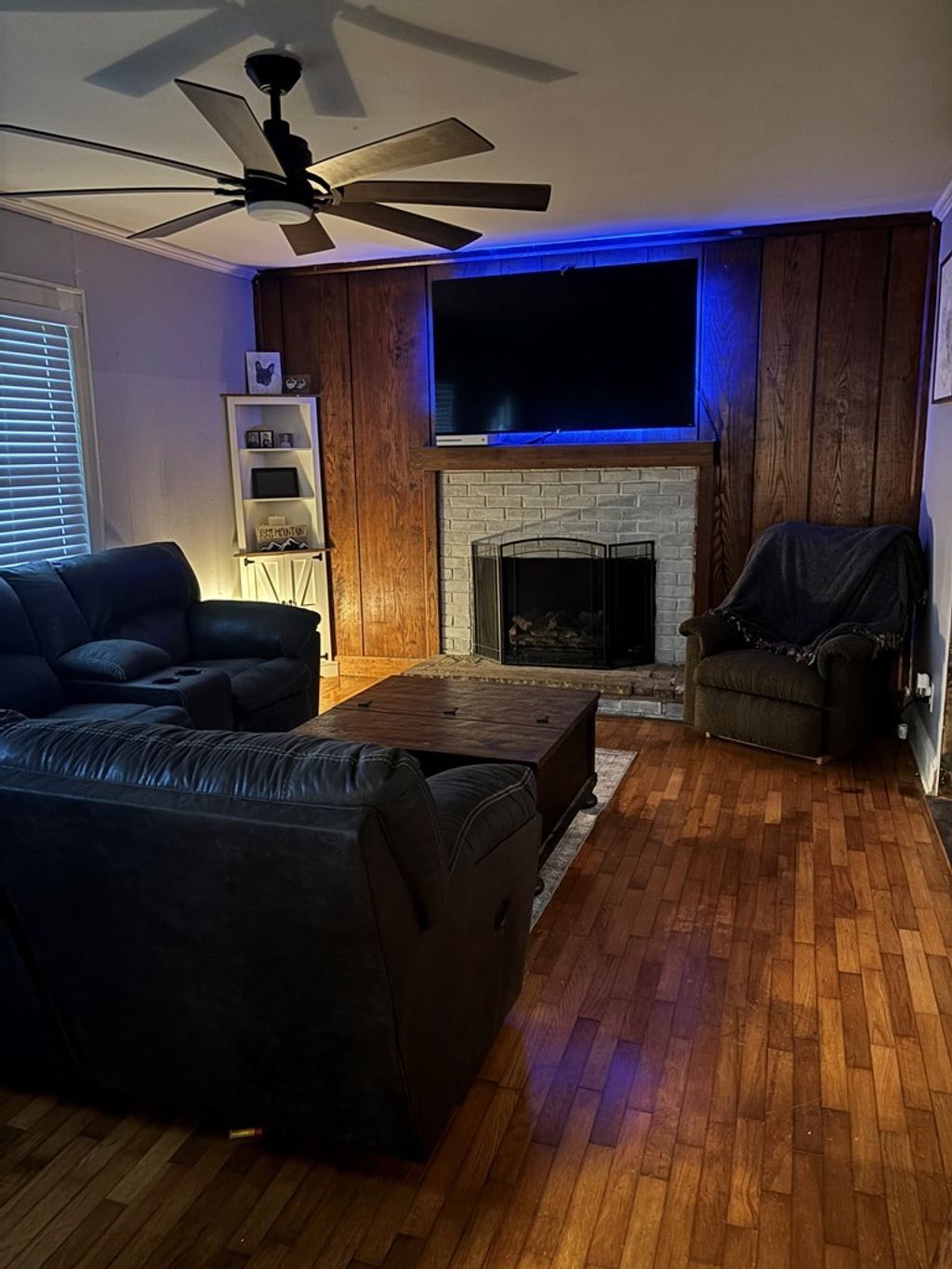 Photo of 657 First Avenue, Saltville, VA 24370 (MLS # 111209)