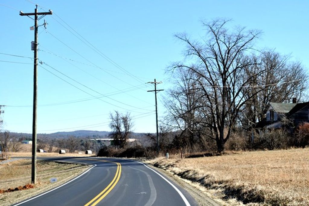 Photo of 313 Airport Road, Hillsville, VA 24343 (MLS # 104364)