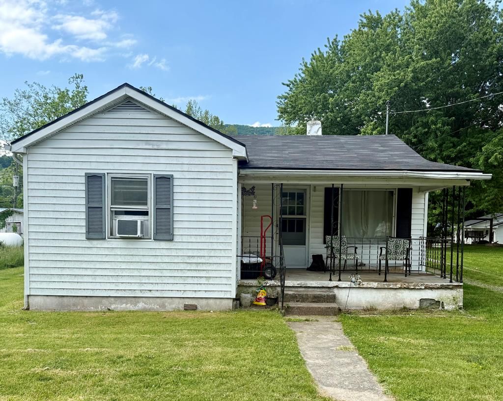 Photo of 350 Eagles Road, Rocky Gap, VA 24366 (MLS # 110204)