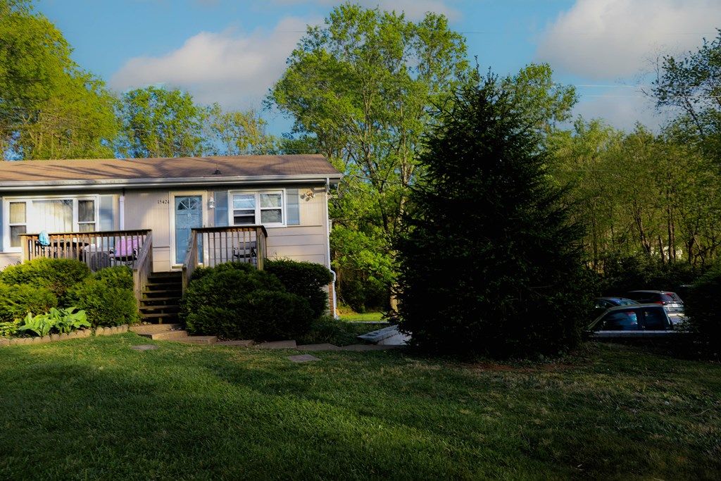 Photo of 15424 Majestic Drive, Bristol, VA 24202 (MLS # 109812)