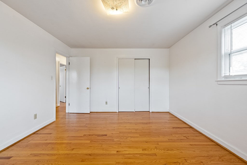 Wytheville, Virginia 24382, United States, 3 Bedrooms Bedrooms, ,2 BathroomsBathrooms,Residential,Active,130876