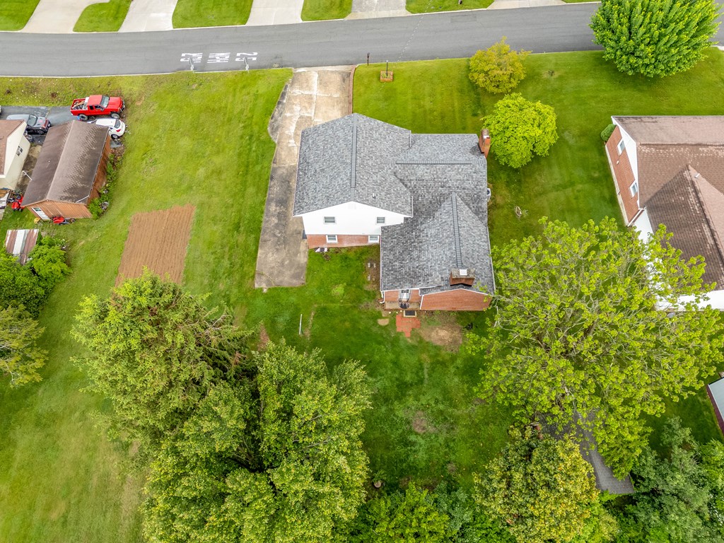 Wytheville, Virginia 24382, United States, 3 Bedrooms Bedrooms, ,2 BathroomsBathrooms,Residential,Active,130876