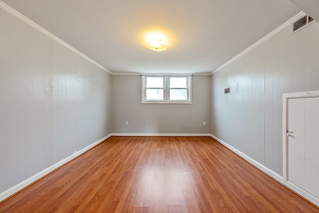 Wytheville, Virginia 24382, United States, 3 Bedrooms Bedrooms, ,2 BathroomsBathrooms,Residential,Active,130876