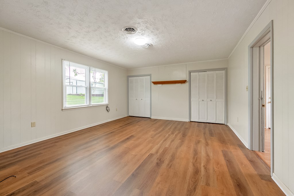 Wytheville, Virginia 24382, United States, 3 Bedrooms Bedrooms, ,2 BathroomsBathrooms,Residential,Active,130876