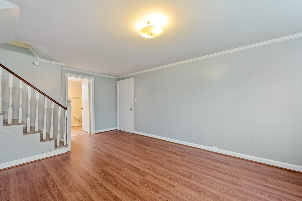 Wytheville, Virginia 24382, United States, 3 Bedrooms Bedrooms, ,2 BathroomsBathrooms,Residential,Active,130876