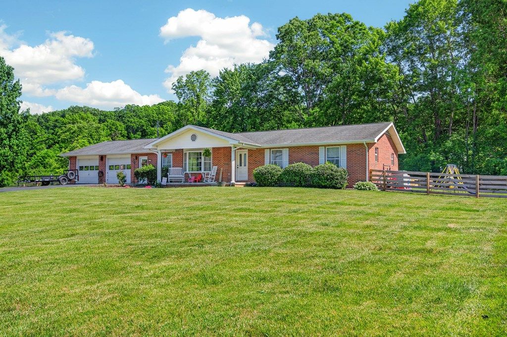 Photo of 270 Brooke Elyse Lane, Max Meadows, VA 24360 (MLS # 110202)
