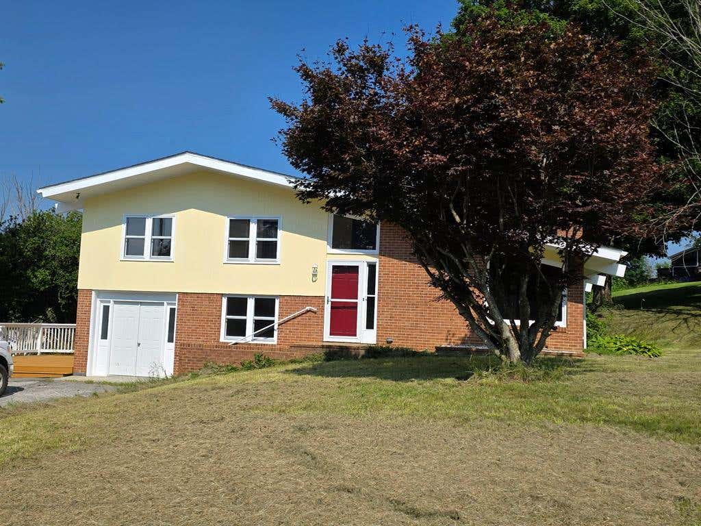 Photo of 176 Crestwood Drive, Chilhowie, VA 24319 (MLS # 111278)