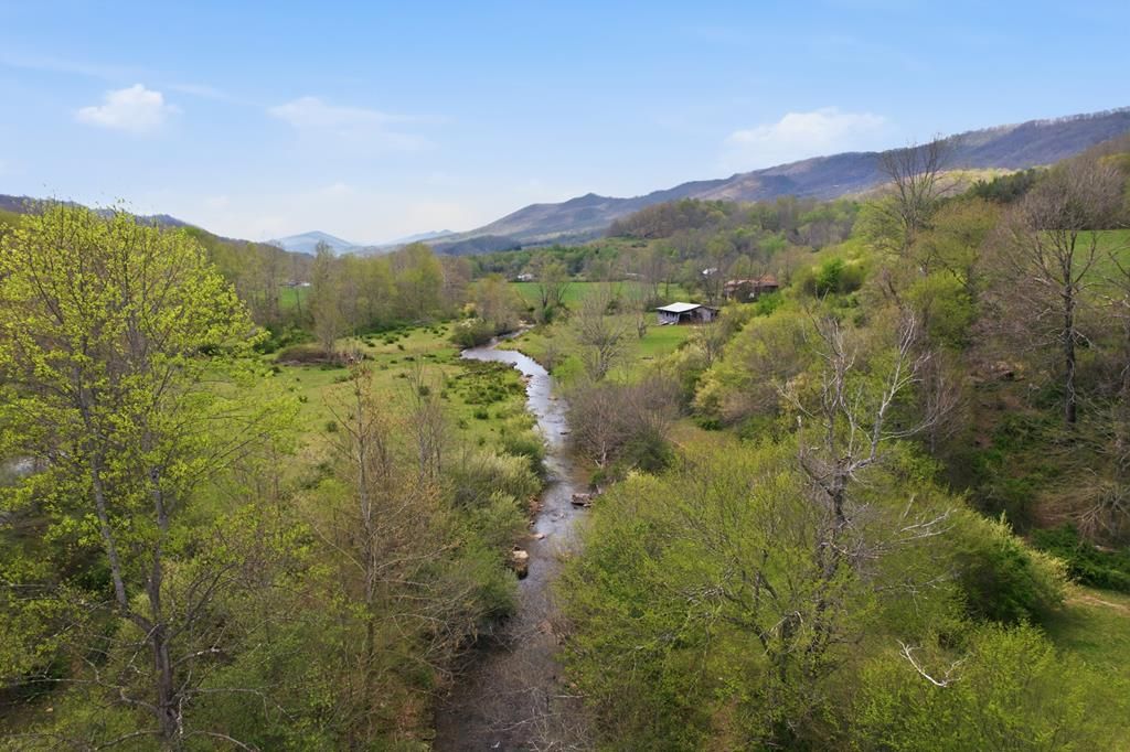 Photo of 4020 Freestone Valley Road, Tannersville, VA 24377 (MLS # 109701)