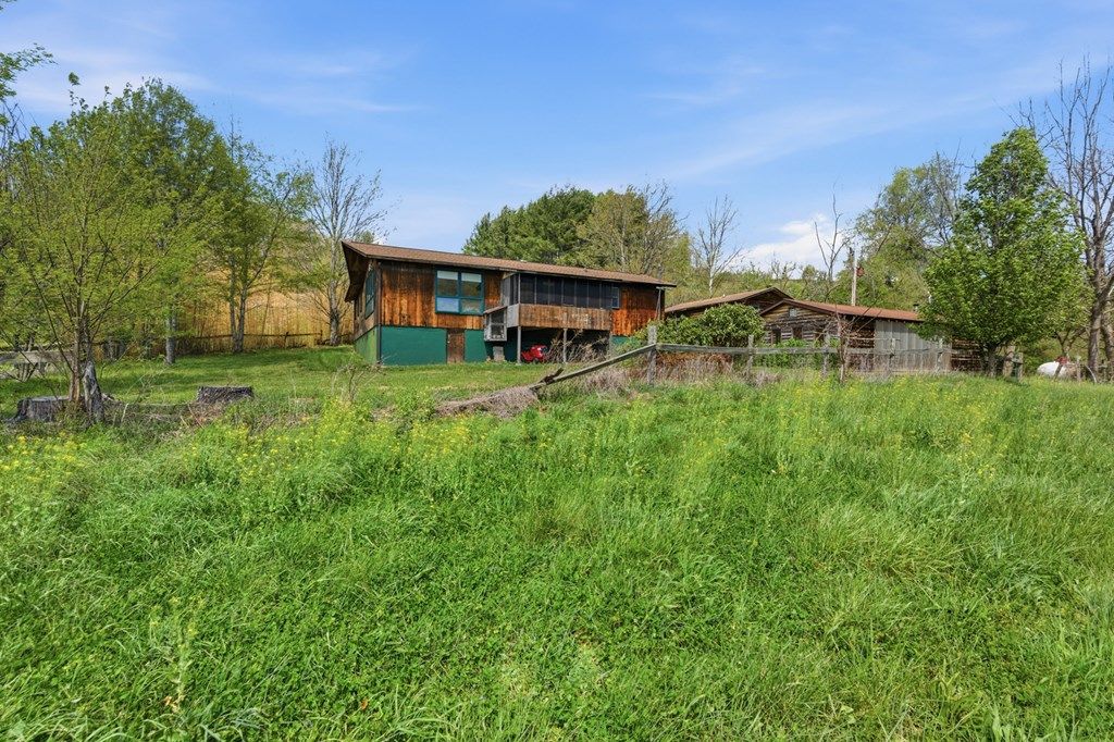 Photo of 4020 Freestone Valley Road, Tannersville, VA 24377 (MLS # 109701)