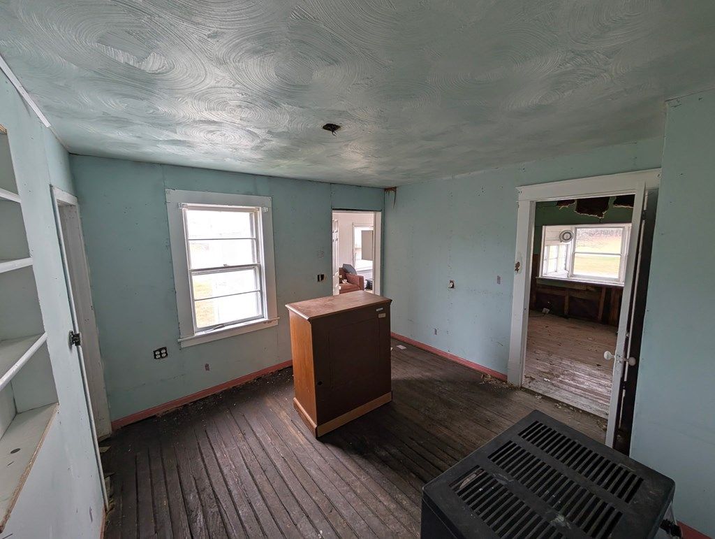 Photo of 265 Flatwoods Road, Marion, VA 24354 (MLS # 104295)