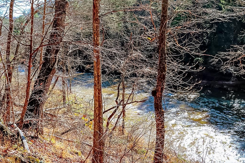 Photo of 2 Lumber Ln #2, Hillsville, VA 24343 (MLS # 104286)