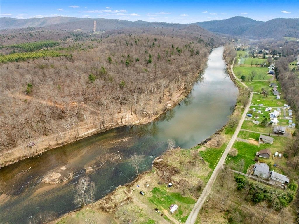 Photo of TBD Riverview Road #00, Ivanhoe, VA 24350 (MLS # 109639)