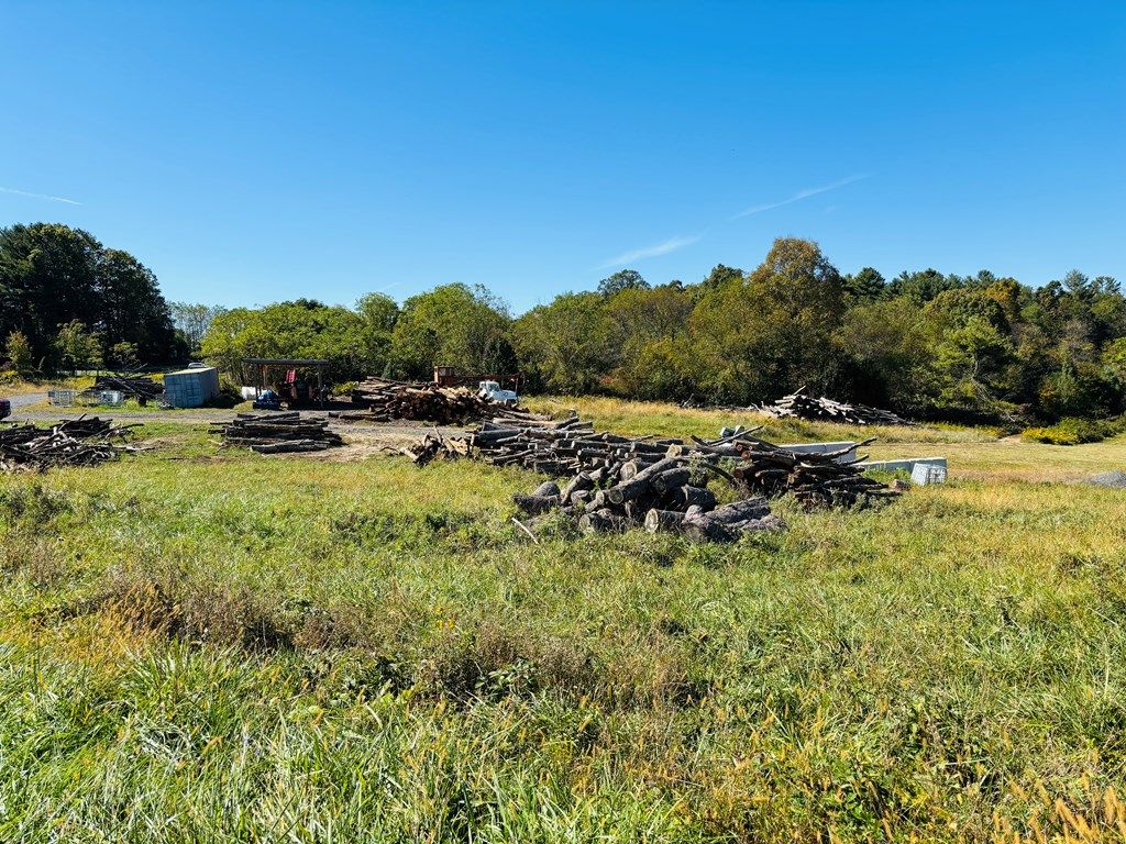 Photo of TBD Double Cabin Road #37C, Hillsville, VA 24343 (MLS # 103660)