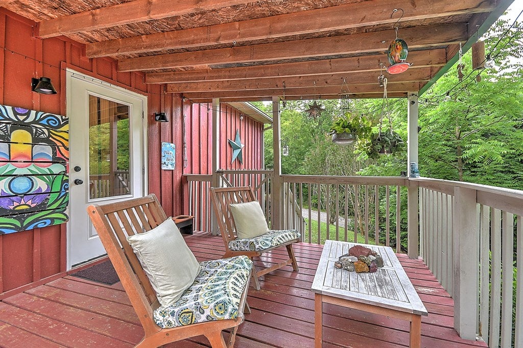 Photo of 6728 Hayters Gap Rd, Saltville, VA 24370 (MLS # 110693)