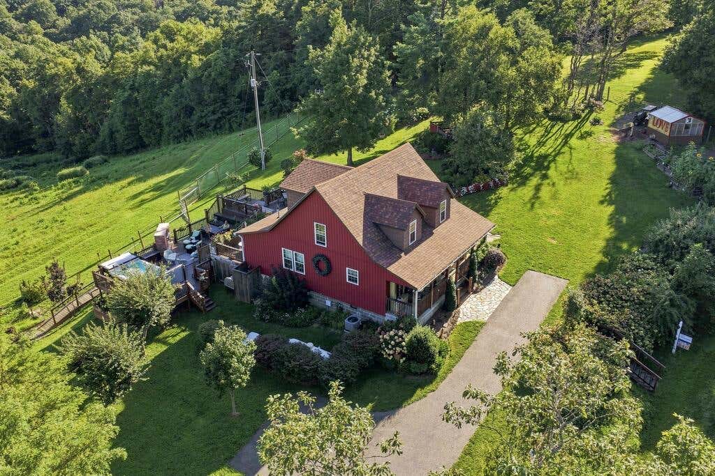 Photo of 2351 Old Appalachian Trl, Fancy Gap, VA 24328 (MLS # 111594)
