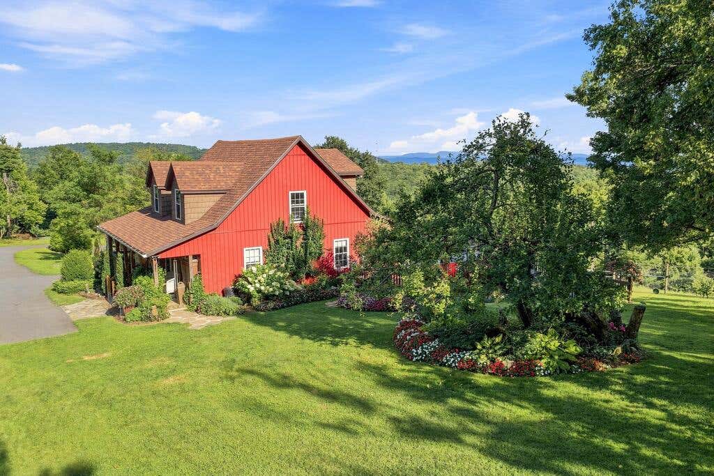 Photo of 2351 Old Appalachian Trl, Fancy Gap, VA 24328 (MLS # 111594)