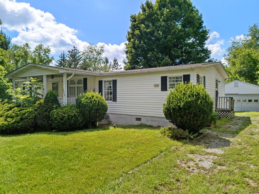 Photo of 2257 Julia Simpkins Rd, Hiwassee, VA 24347 (MLS # 111137)