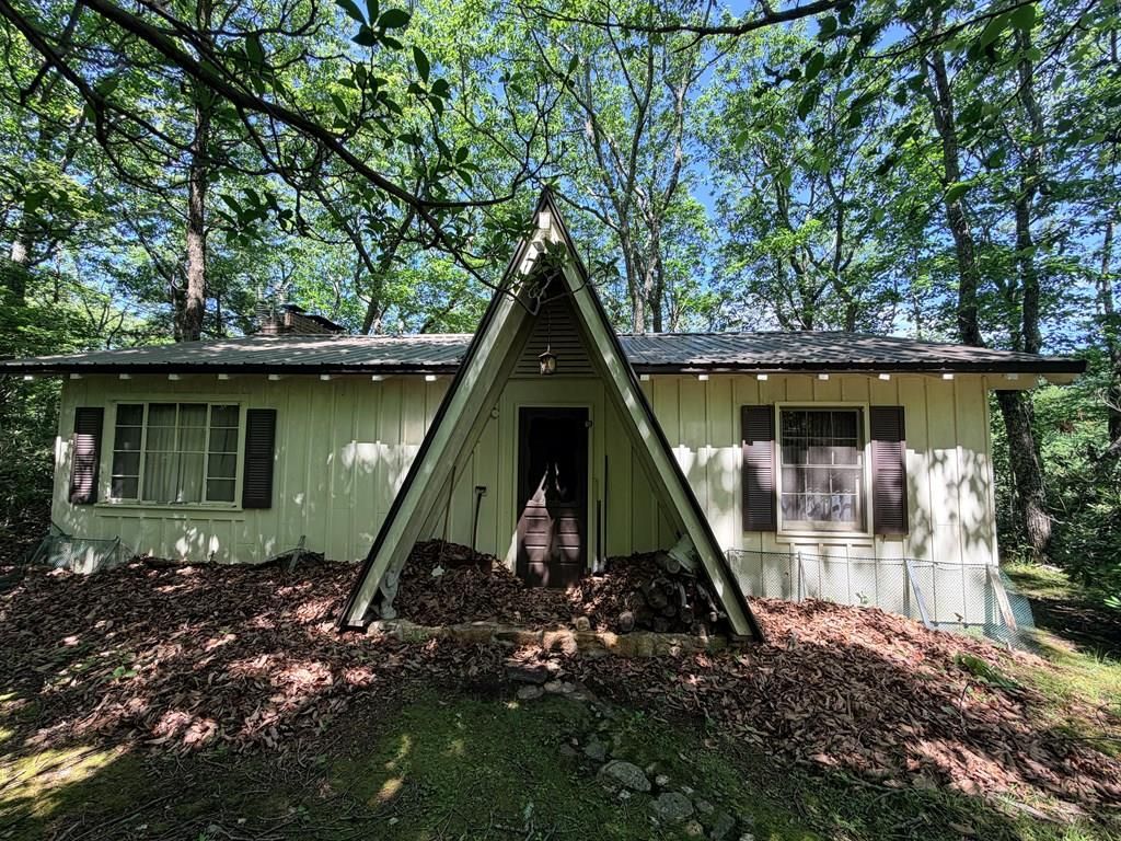 Photo of 728 Groundhog Hills Rd, Hillsville, VA 24343 (MLS # 110338)