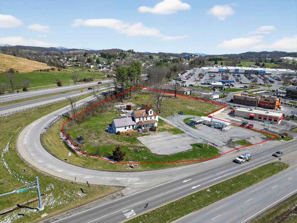 Photo of 24443 Lee Highway, Abingdon, VA 24210 (MLS # 109348)