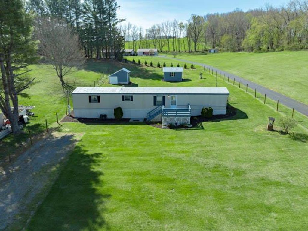 Photo of 8117 W Lee Highway, Rural Retreat, VA 24368 (MLS # 109705)