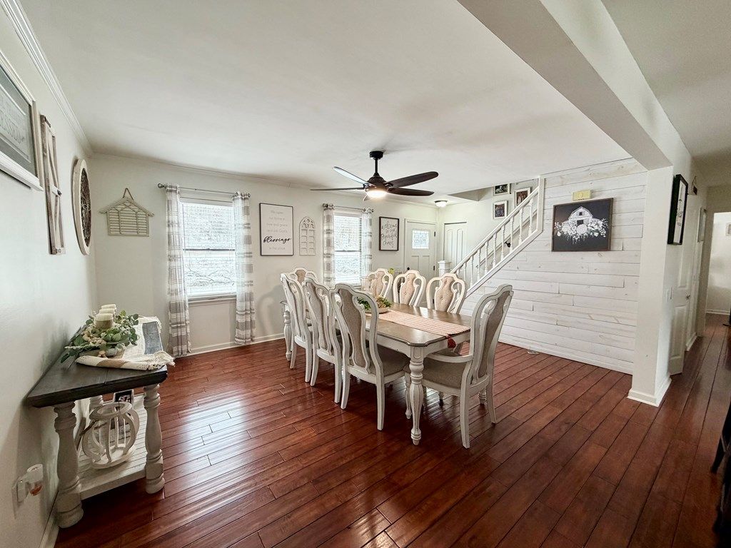 Photo of 1012 Whitetop Rd, Chilhowie, VA 24319 (MLS # 105836)