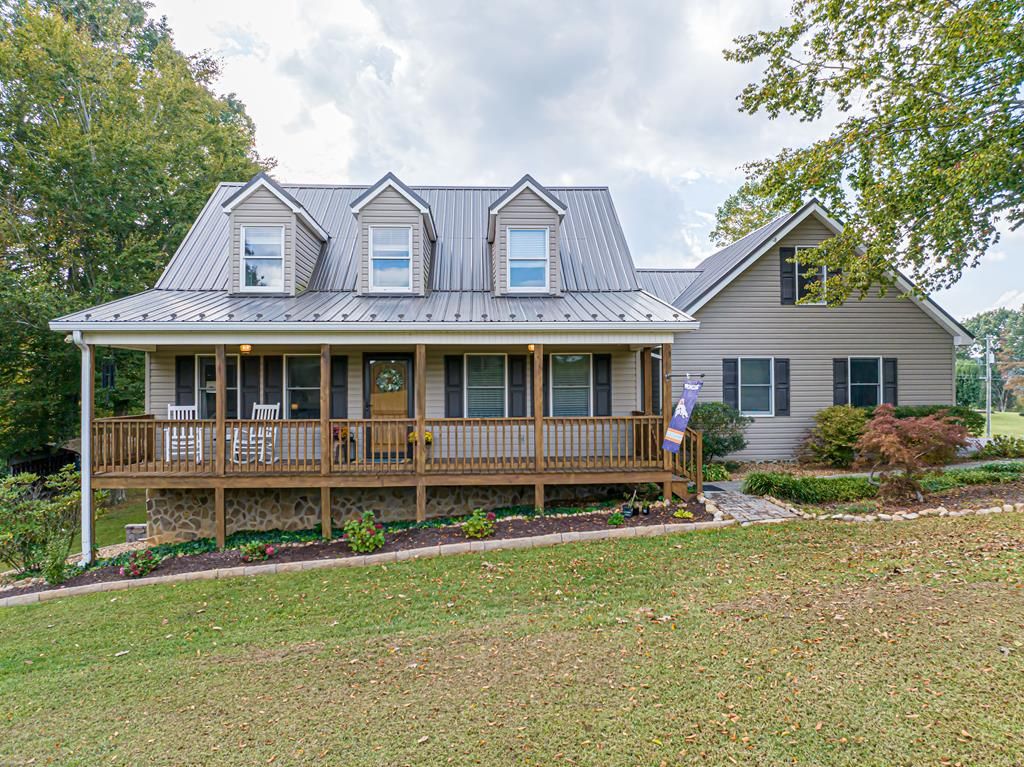 Photo of 19133 Praise Drive, Meadowview, VA 24361 (MLS # 103549)