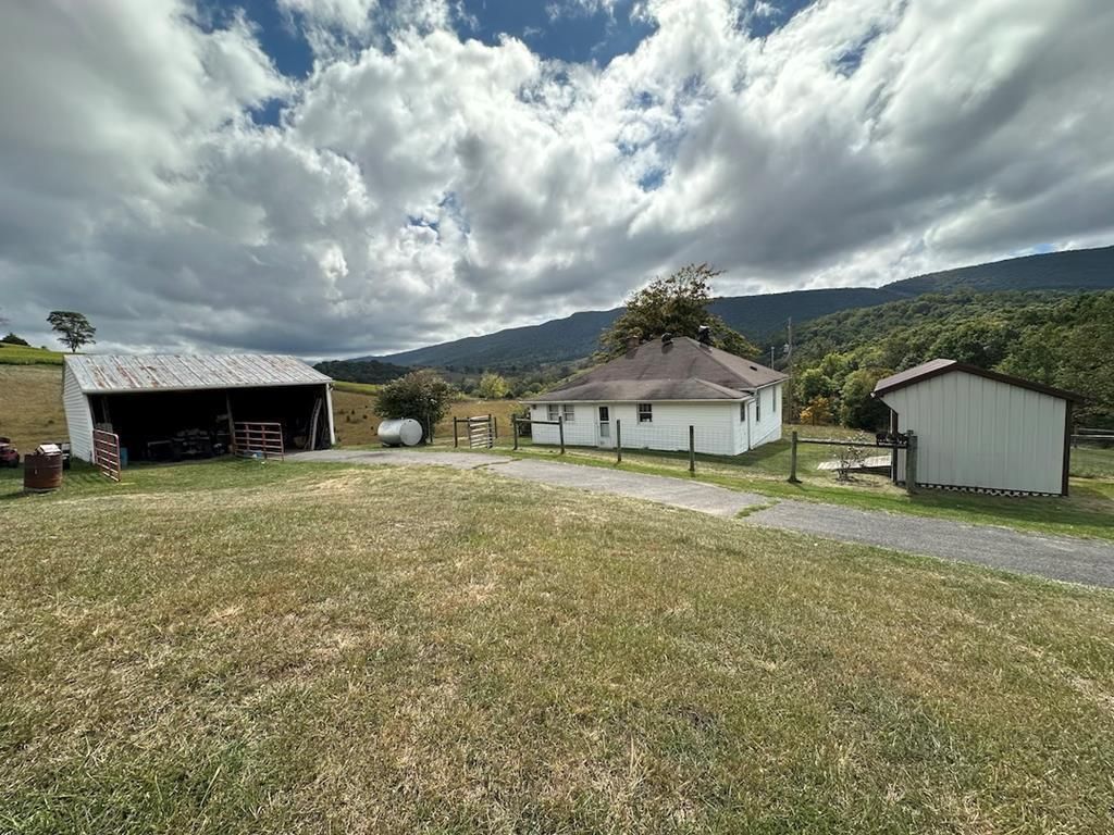 Photo of 621 Point Pleasant Rd, Bland, VA 24315 (MLS # 109325)