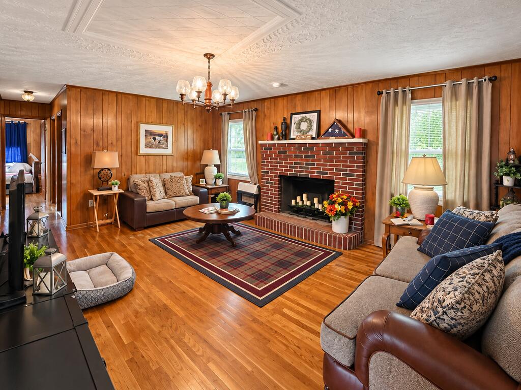 3389 B F BUCHANAN HWY
