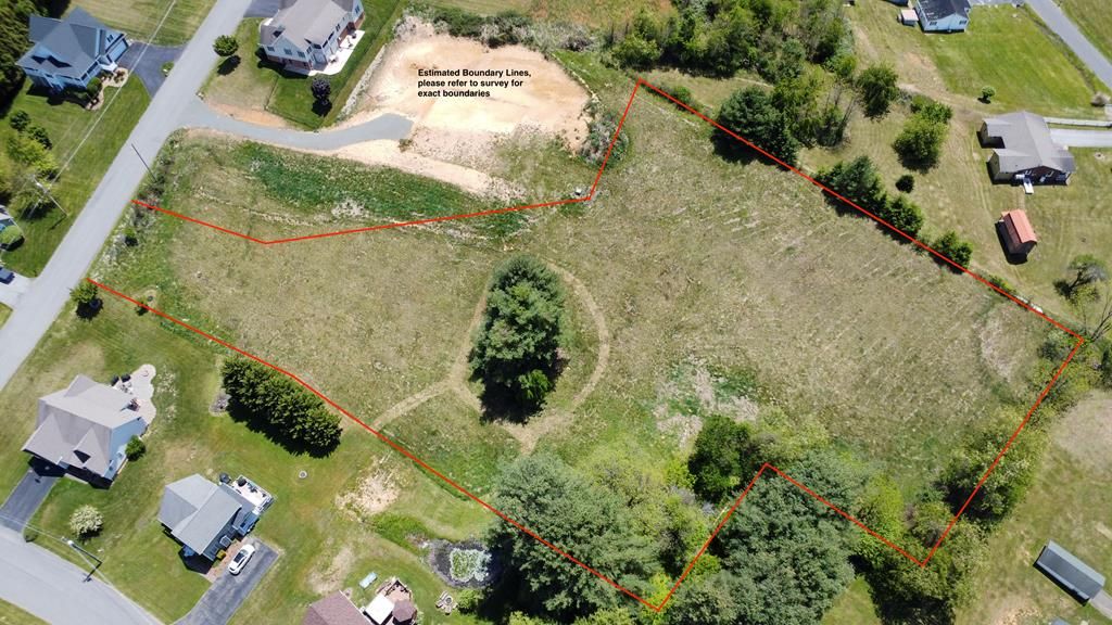 Photo of 110 Carriage Dr #61-11, Galax, VA 24333 (MLS # 110128)