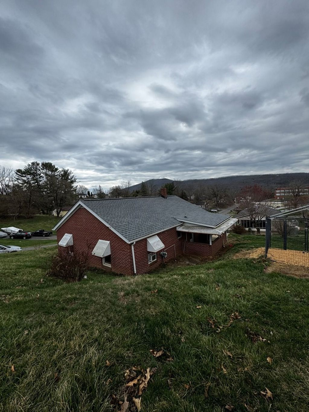 Photo of 715 Franklin Ave, Pulaski, VA 24301 (MLS # 109134)