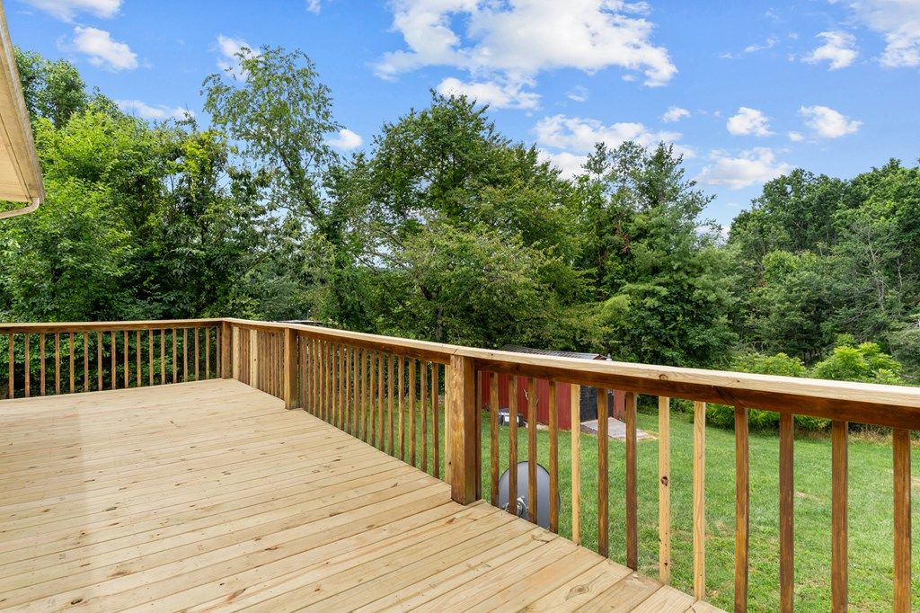 Photo of 1752 Harrison Ridge Rd, Woodlawn, VA 24381 (MLS # 100593)