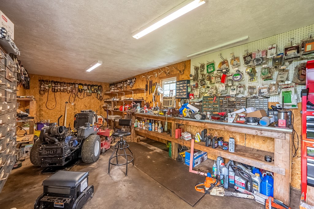 Max Meadows, Virginia 24360, United States, 1 Bedroom Bedrooms, ,1 BathroomBathrooms,Residential,Active,141878