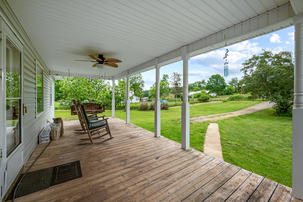 Max Meadows, Virginia 24360, United States, 1 Bedroom Bedrooms, ,1 BathroomBathrooms,Residential,Active,141878