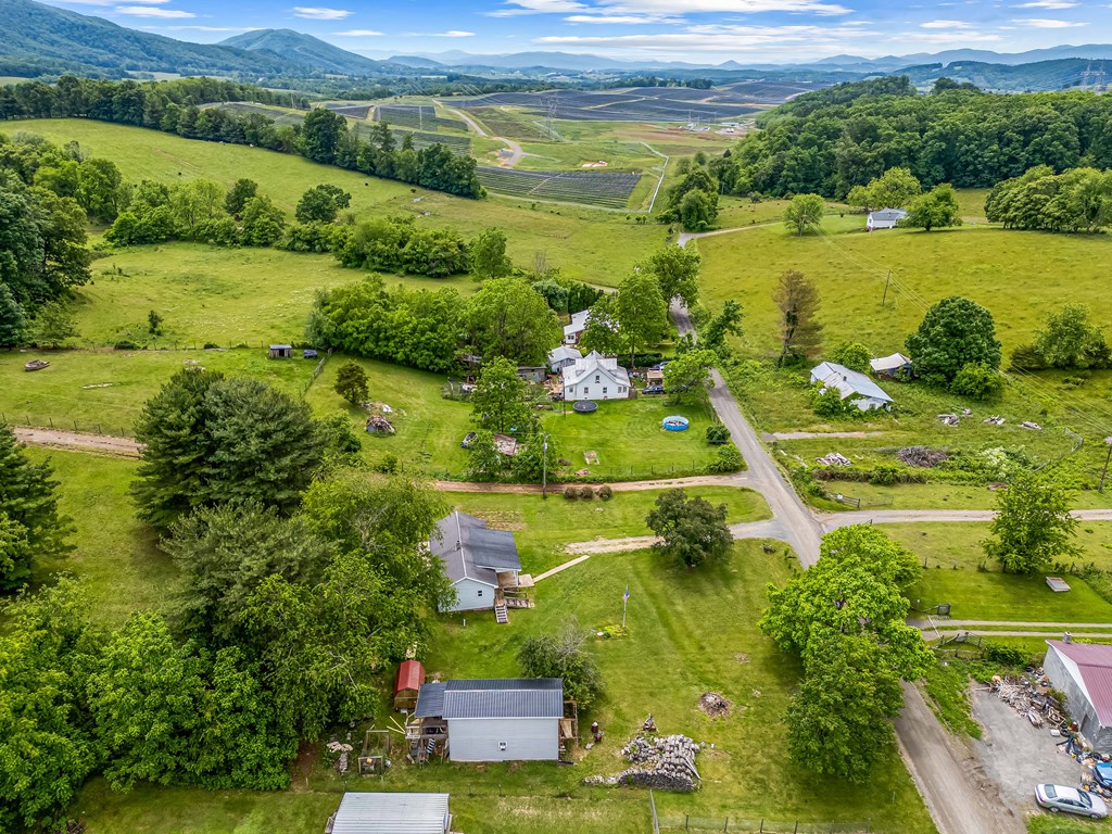 Max Meadows, Virginia 24360, United States, 1 Bedroom Bedrooms, ,1 BathroomBathrooms,Residential,Active,141878