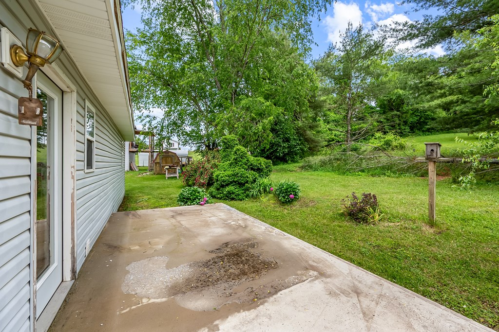 Max Meadows, Virginia 24360, United States, 1 Bedroom Bedrooms, ,1 BathroomBathrooms,Residential,Active,141878