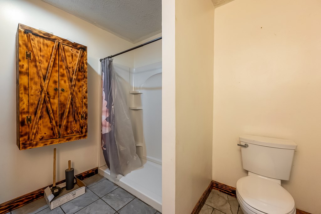 Max Meadows, Virginia 24360, United States, 1 Bedroom Bedrooms, ,1 BathroomBathrooms,Residential,Active,141878