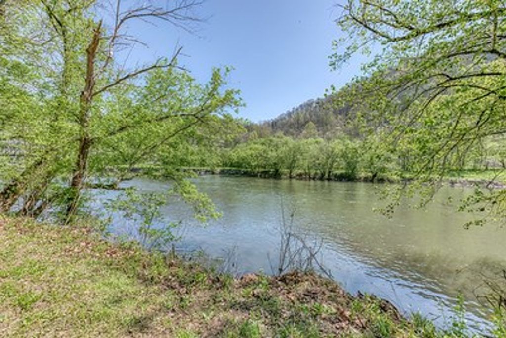 Photo of 186 Clinch River Hwy #0, Duffield, VA 24244 (MLS # 109590)